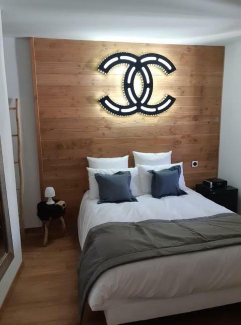 Апартаменты Le Grizzly Luxe Location Фон-Ромё Экстерьер фото